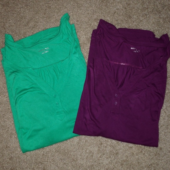 Women's tops - Picture 1 of 6